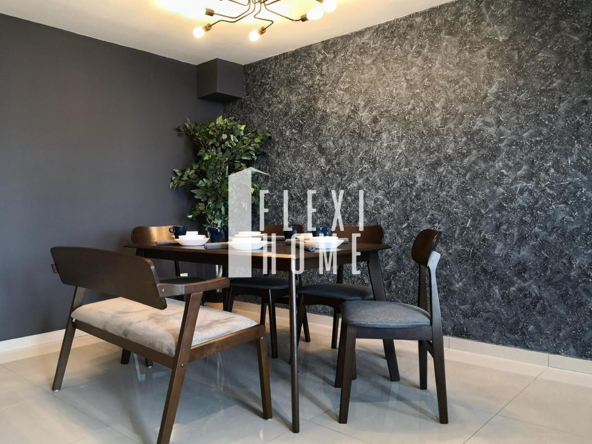 Netflix-Pinnacle Pj, Fantastic City View, 1-6 Guests Designed Duplex Home By Flexihome-My เปอตาลิงจายา ภายนอก รูปภาพ